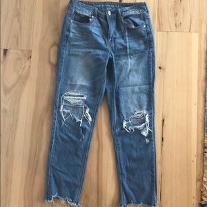 American Eagle Tomgirl jeans